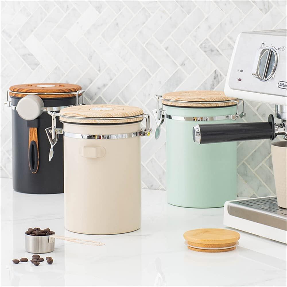 Rakuten - コーヒーキャニスター 1.8L 304ステンレス おしゃれ 大容量 コーヒー豆 保存容器 キャニスター 真空密封 コーヒー豆容器 真空キャニスター密閉容器 ジャーカップ付き 防湿保存 保存容器 茶筒 お菓子 糖 香料ーコーヒー豆 大容量 食品保存瓶 家庭用品