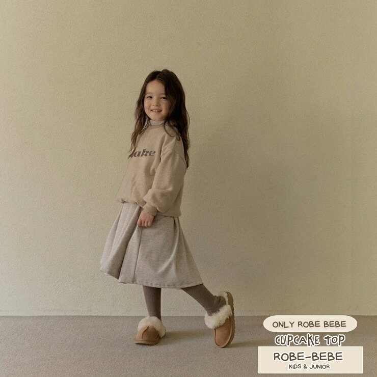 商品番号 robet0552 素材 コットンスポリエステル生地になります。 サイズ 100,110 商品説明 真夏以外はいつでもOK! 肌触りの良いスウェットトップス。可愛らしいユニークなプリントのコットンスウェットトップス。ベーシックな色...