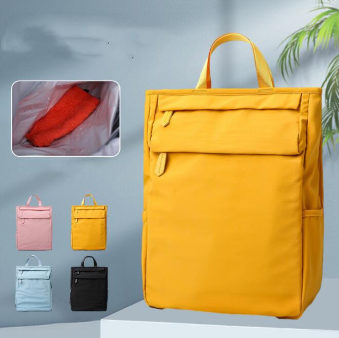 【商品情報】・・サイズ:写真のとおり・商品内容:バッグ・生産国:中国商品について：※サイズ表記は目安です。若干の誤差がある場合がございます。※この商品は少々、染料のニオイや色落ちがある場合がございます。身体に害のあるものではありませんので、ご安心くださいませ。※色落ちに関しましては、濃い色の物と摩擦をなるべく避けて頂き、お洗濯の際には必ず単品洗いをお願いいたします。※製造中（縫製、染色など）により商品において色味や柄、サイズに若干の誤差や、生地を織る際に糸の継ぎ目や多少のほつれ等が生じる場合がございますが、品質上の問題ではございませんのでご了承の上お買い求めくださいませ。※手作り商品でございますから、画像と若干異なる場合も御座います。※モデルに使用している小物、アクセサリ等は商品内容に含まれません。※発送上の状態によって商品がシワになる場合がございます。予めご了承くださいませ。メールについて：※メール返信とご注文対応は、平日10：00-18：00頃に対応しております。※携帯メールでの登録は迷惑メールによりメールが届かない場合がございます。マザーズバッグ リュック マザーズリュック レディース 3way トートバッグ 軽量 ナイロン リュックサック 背面ポケット 大容量 通勤 リュック A4 大きい 軽い 旅行 バッグ ママバッグ マザーズバッグ おしゃれ きれいめ 大容量 トートバック 大人 マザーズバッグ リュック マザーズリュック レディース 3way トートバッグ 軽量 ナイロン リュックサック 背面ポケット 大容量 通勤 リュック A4 大きい 軽いメーカー希望小売価格はメーカーカタログに基づいて掲載しています