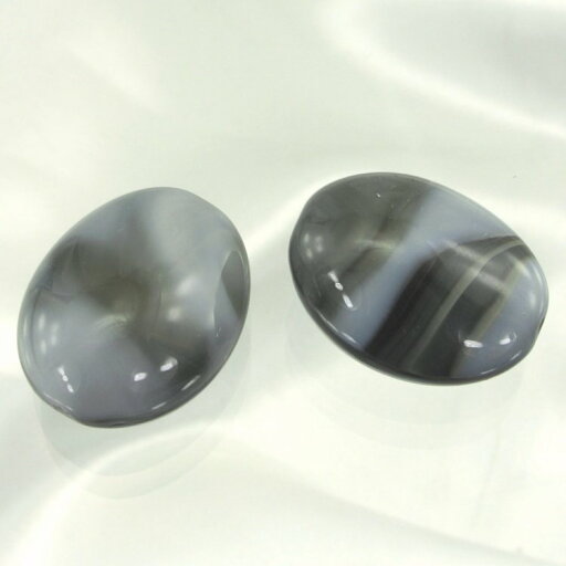 チェコビーズ リバーストーン22/18ミリ ミルキーグレー【プレストビーズ変形/オーバル/22×18mm/アクセサリーパーツ/ハンドメイドパーツ】★ チェコビーズ リバーストーン22/18ミリ ミルキーグレー【プレストビーズ変形/オーバル/22×18mm/アクセサリーパーツ/ハンドメイドパーツ】★