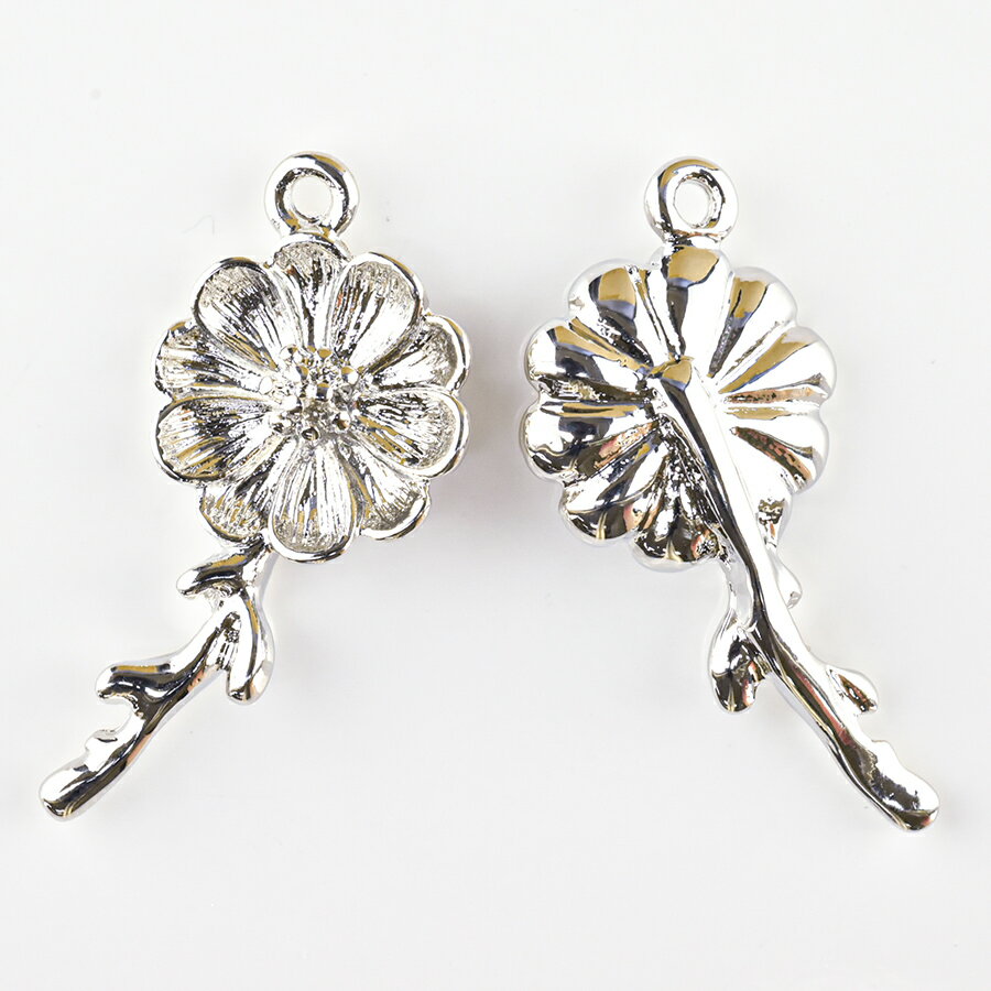 【期間限定50%OFF】【メタルチャーム フラワー&トゥイッグ 亜鉛合金】【1個】【色をお選びください】【約27×14mm】 ハンドメイド 手芸 手作り 材料 素材【パーツ アクセサリー】