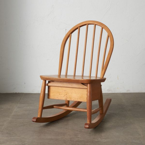 IZ69758F★レア ercol フープバック ナーシングチェア 引き出し 収納 ロッキングチェア アーコール 英国..