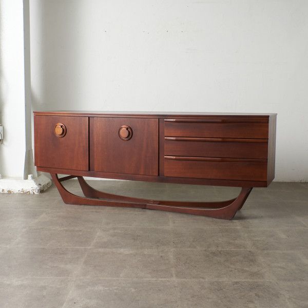 IZ84587F★Beautility サイドボード チーク 英国 ヴィンテージ キャビネット ローボード AVボード 収納家具 ミッドセンチュリー イギリスのサムネイル