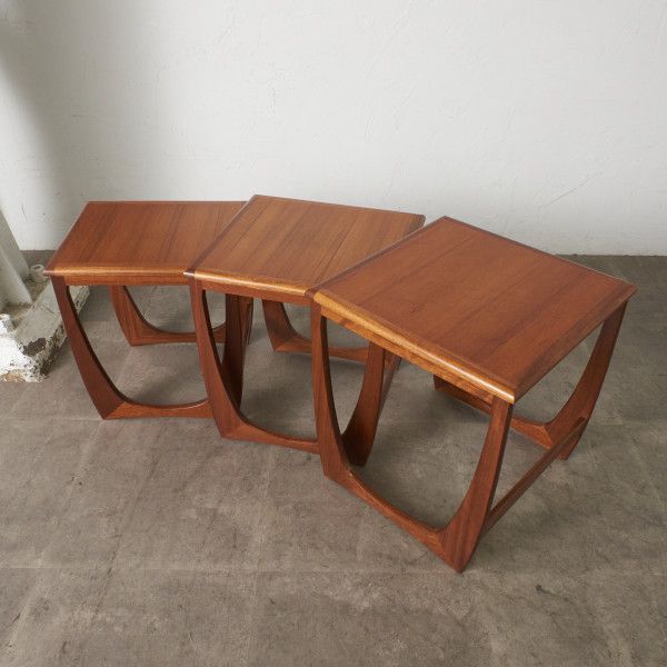 SUNELM ネストテーブル 英国 ヴィンテージ チーク ローテーブル サイドテーブル ナイトテーブル 北欧 スタイル イギリス 飾り台 IZ90829N