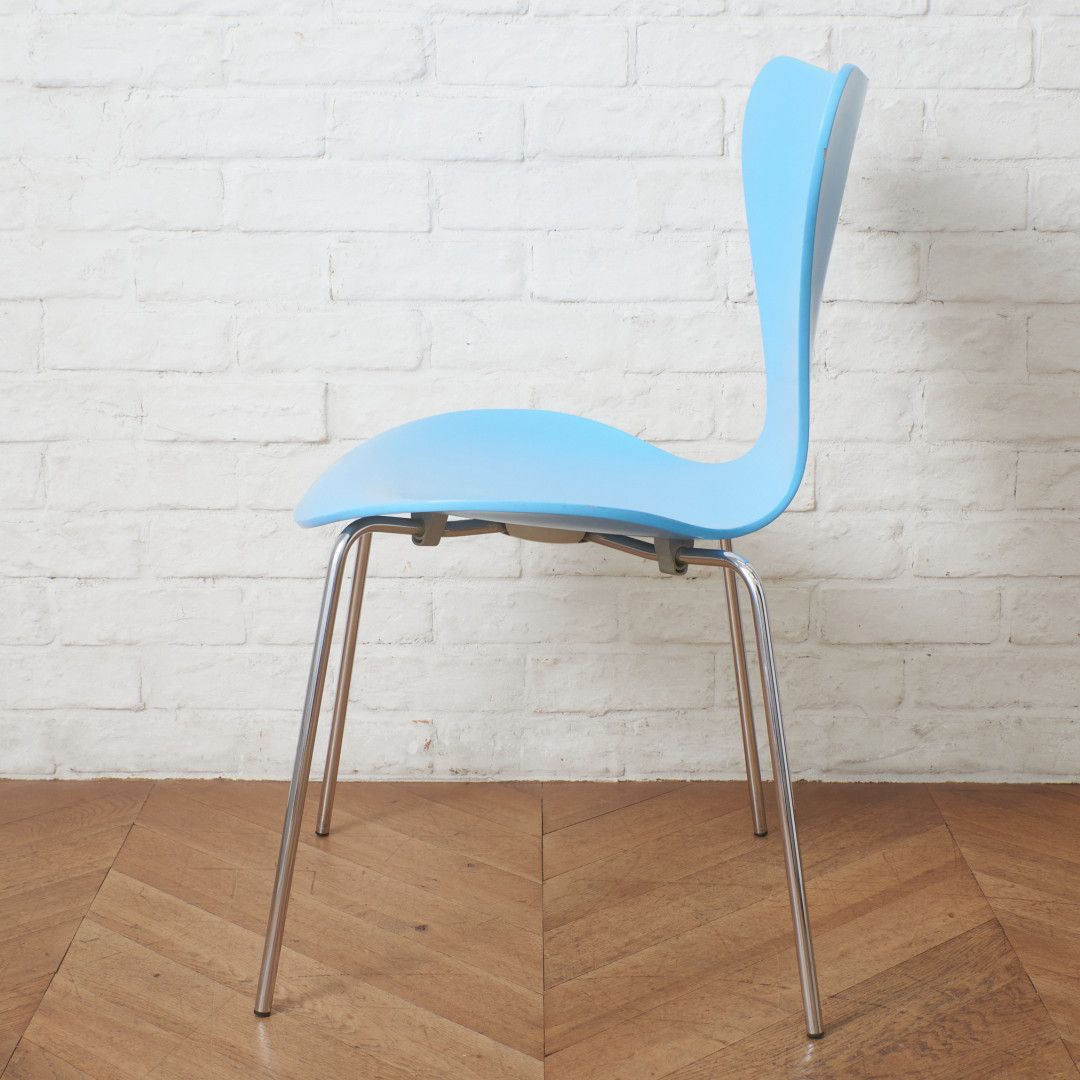 正規品 Fritz Hansen セブンチェア カラードアッシュ 水色 名作 椅子 イス 北欧 デンマーク アルネヤコブセン フリッツハンセン 100517 [3]