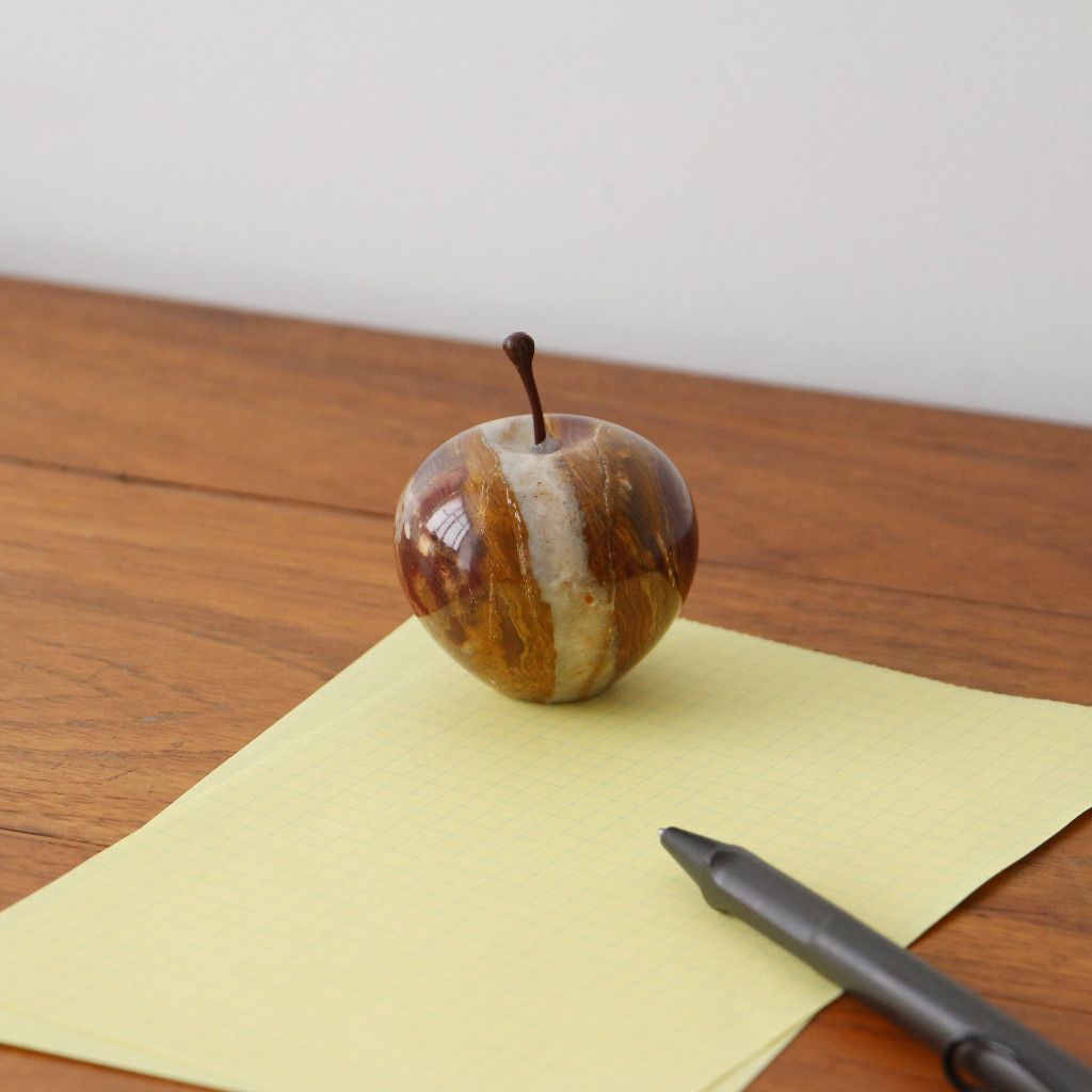 Rakuten - ストーン オブジェ Marble Apple ブラウン Small ペーパーウェイト 大理石 天然石 置物 インテリア おしゃれ 文鎮 りんご 87403