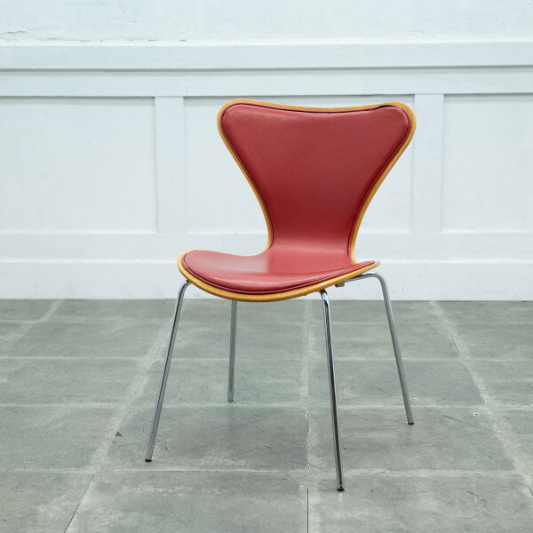 Rakuten - 正規品 Fritz Hansen セブンチェア 3107 名作 椅子 フロントパディング 北欧 デンマーク アルネ ヤコブセン フリッツハンセン 97079