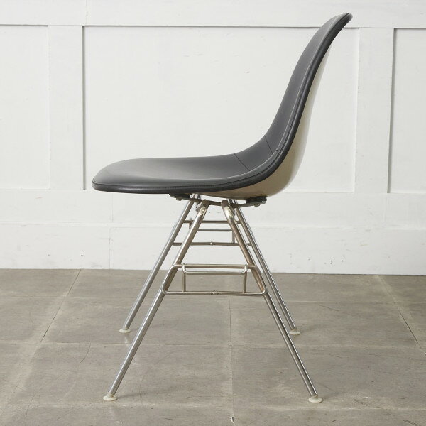 Herman Miller イームズ サイドシェルチェア ヴィンテージ スタッキングベース FRP Eames 椅子 ハーマンミラー ビンテージ 名作 97230 [3]