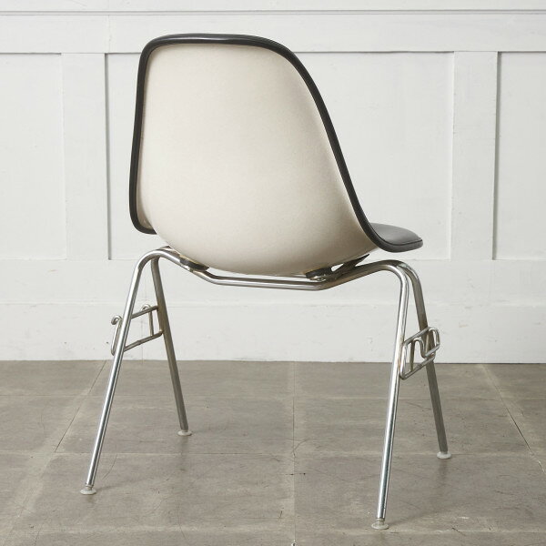 Herman Miller イームズ サイドシェルチェア ヴィンテージ スタッキングベース FRP Eames 椅子 ハーマンミラー ビンテージ 名作 97485 [3]
