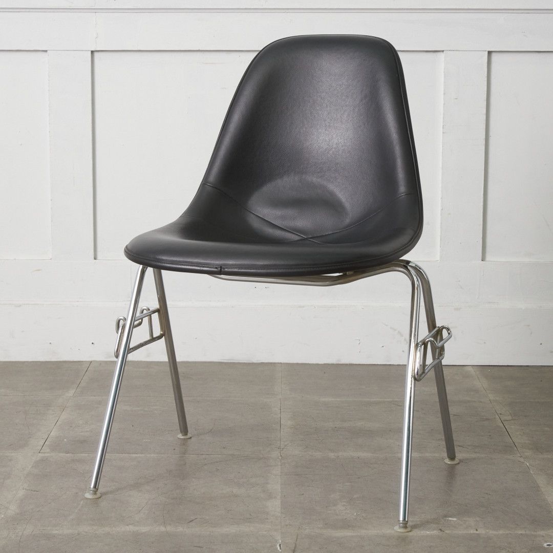 Rakuten - Herman Miller イームズ サイドシェルチェア ヴィンテージ スタッキングベース FRP Eames 椅子 ハーマンミラー ビンテージ 名作 97633