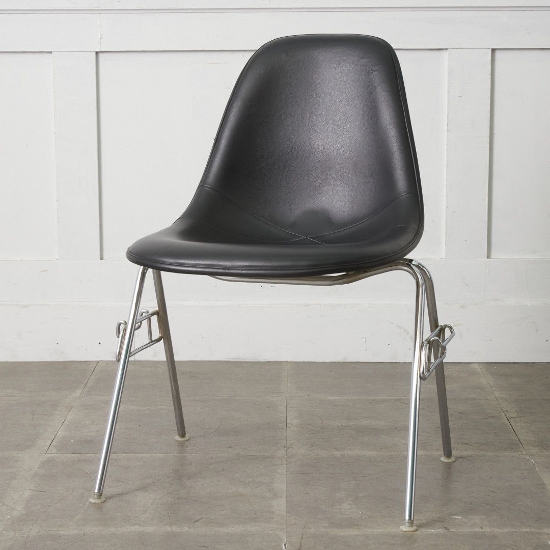 Rakuten - Herman Miller イームズ サイドシェルチェア ヴィンテージ スタッキングベース FRP Eames 椅子 ハーマンミラー ビンテージ 名作 97639
