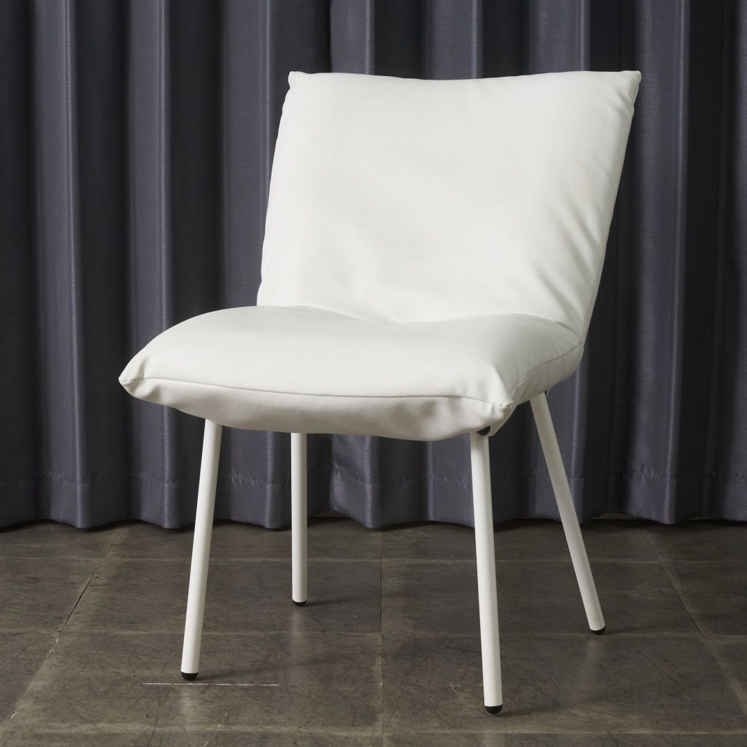 定価10万〜 Ligne Roset Calin スチールレッグ ダイニングチェア 椅子 フランス リーンロゼ カラン サイドチェア モダン 高級 98708