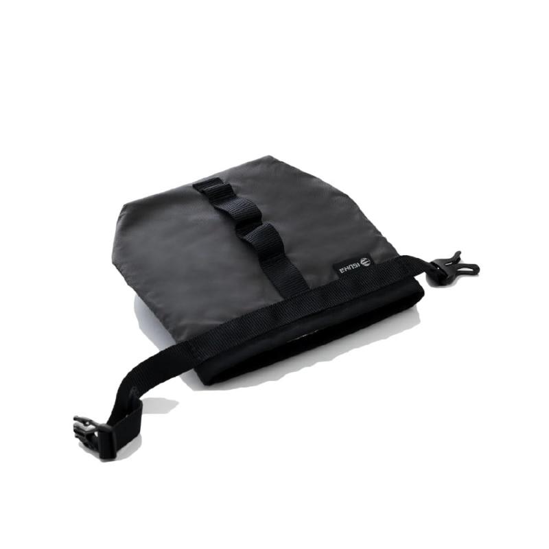 イスカ(ISUKA) ヤマメシケース