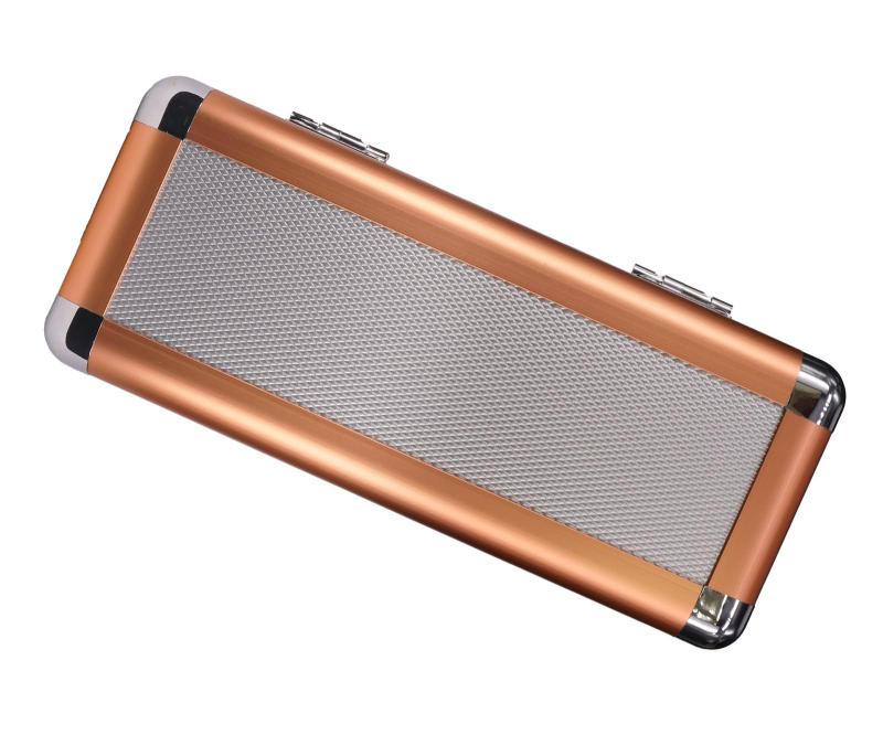 ディークラフト アルミダーツケース オレンジ/シルバーサイズ : 187mm×78mm（81mm丁番含む）×43mm収納スタイル : ボックスタイプ,ハードタイプ