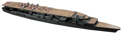 ハセガワ 1/700 日本航空母艦 赤城 三段甲板組み立て、塗装が必要なプラモデル。別途、工具、塗料等が必要。