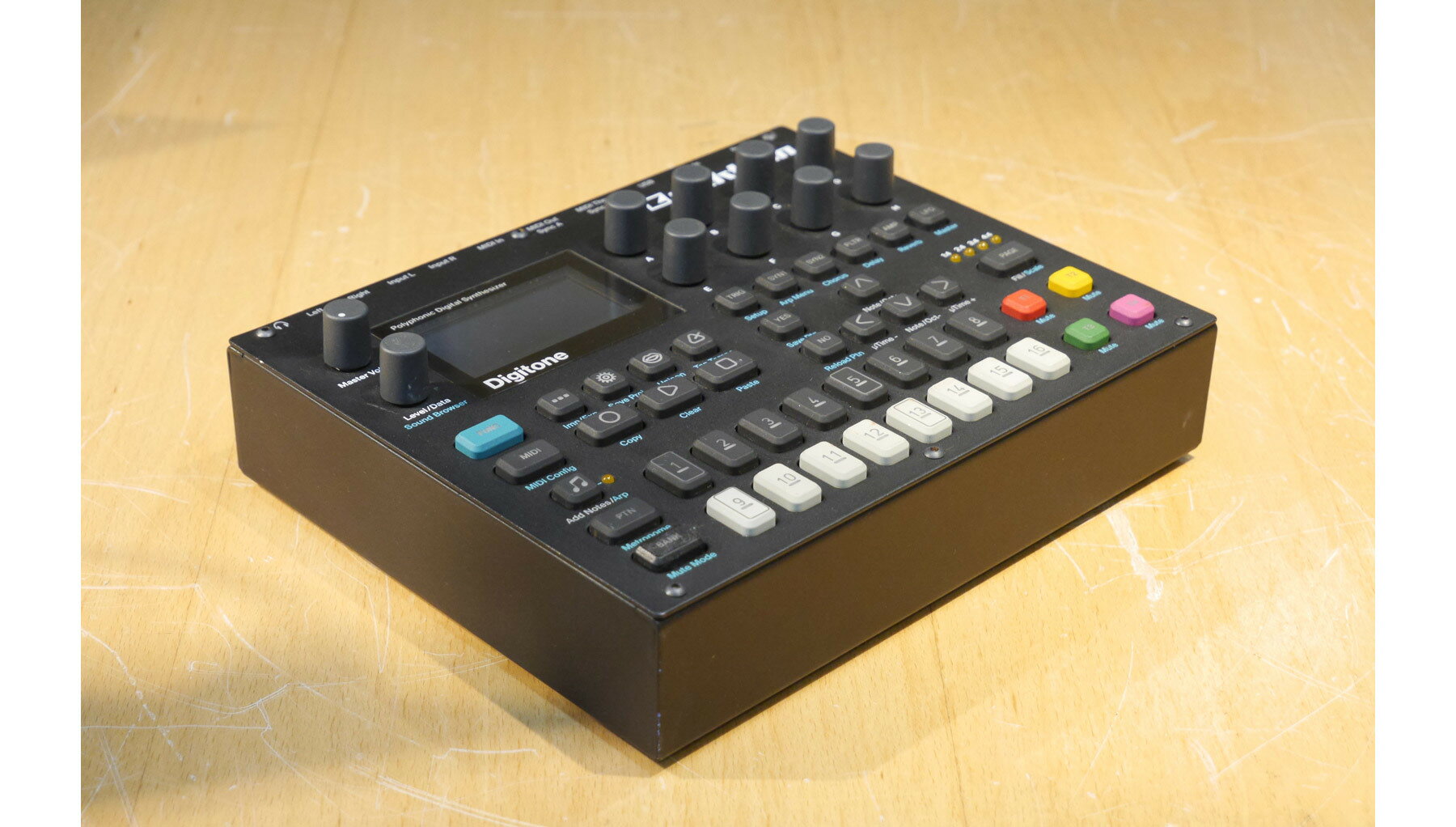 【中古】ELEKTRON Digitone