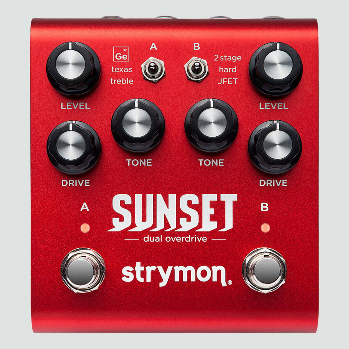 無双のハイブリッド・ドライブペダルStrymon SUNSETは、最高峰のクラシック・オーバードライブ回路トポロジーを再現し、2つの独立したチャンネルに6種類の異なる歪みキャラクター（Ge、texas、treble、2 stage、hard、JFET）を搭載したハイブリッド・デュアル・オーバードライブペダルです。超低ノイズ設計のClass-A JFETアナログ入力段とパワフルなSHARC DSPによるデジタル処理を組み合わせ、真空管アンプのような抜群のレスポンスと複雑な歪み倍音を生み出します。さらに、チャンネルの接続順（A→B、B→A、A+Bパラレル）を自由に変更できるスタッキング機能を搭載。ノイズリダクション機能や、エクスプレッション・ペダル対応、さらにMIDIコントロールによって最大300プリセットの保存・呼び出しが可能。1台で無限のドライブサウンドを構築できる究極のペダルです。デジタル or アナログ？我々は両方を選びました SUNSETのアナログの入力段は、超低ノイズ設計のclass-A JFETのディスクリート・アナログ・ゲイン回路を採用し、20dBの高くピュアーなアナログ・ゲインが得られます。このセクションの後に来るDSPゲインステージへクリーンな信号を送るために、信号レベルはこのステージでデジタルコントロールされています。このアナログ・セクションは、弾き手のタッチやニュワンス、ギターボリュームへの反応を真空管アンプに直接繋いだように、ありのままに再現してくれます。 パワフルなSHARK DSPがダイナミクスに追従しながら、歪みの要素となる複雑な倍音を生み出します。このハイブリッド・プロセッシングは、DRIVEがどのポジションでも行われており、歪みの程度にかかわらず、最高のサウンドをプレイしていただけます。 2台のペダルを1台に Sunsetは2個のカスタマイズされたオーバードライブ・ペダルです。それぞれの選択、2台のルーティング、スタックした時の音色やトーンのコントロールが自在です。6種類のドライブ回路はそれぞれ異なるフィーリングを指に伝えてくれますし、それが一台の中にパッケージされているのです。シンプルにアンプにゲインを足す〜超重歪み、またはその中間か…、あなたはSunsetからアンプを自由自在にドライブすることができるのです。 ギタリスト永遠のテーマ ギタープレーヤーは、究極のODペダルとパーフェクト・トーンを永遠に探し求めています。Strymonの開発チームは慎重に試聴を重ね、Sunsetの各チャンネルを1つのToneコントロールでダイヤルインできるように、カスタム・ボイシングをデザインしました。そのコントロール・レンジは、各回路タイプで最も効果的に働くようにカスタム・チューニングされています。また、2チャンネルのスタッキングも考慮し、コンビネーションが最適化されベストなサウンドが得られるように、設計されています。膨大なレンジのクラッシック・OD・トーンに即座にアクセスできるのです。 スタッキング プレーヤー達は分厚く艶のあるサウンドでプレイするために、大音量でチューブアンプを鳴らしてオーバードライブ・サウンドを得ていましたが、今ではODペダルを組み合わせる『スタッキング』によって、更に自由にドライブを操ることが可能になりました。良いサウンドのODペダル1台でもドライブ・サウンドは得られますが、2台目のODペダルを繋ぐことで新たな厚みを重ねることができます。ODペダルのスタッキングは、コンビネーションによって非常に良い効果が得られます。Sunsetなら6種類のドライブ回路から選び、チャンネルA→B、B→A、A+B（パラレル）とルーディングすることができます。Sunsetはその良いコンビネーションを簡単に見つけることができるのです。このルーティングもFAVでリコールできます。 Channel A オーバードライブ回路 ・ Ge（32）：ゲルマニューム・オーバードライブ ゲルマニューム・ダイオードの柔らかなクリッピングが特徴で、ローゲイン設定ではドライ信号が混入します。ゲインをさらに上げるとローミッド帯域が強調され、タイトで分厚いサウンドに押し出されて来ます。このドライブはシングルコイルのサウンドを太く、ハンバッカーを押し出しの強い極太サウンドに仕上げます。 ・ texas：テキサス・オーバードライブ シングル・ソフトクリッパー（歪み回路）タイプです。歪みのステージの前と後ろにフィルターがあり、スムーズでダイナミックなサウンドをクリエイトします。ゲインが増してもオリジナル信号のダイナミクスが保たれるため、ブルースや少しゲインを加えるスタイルに最適です。ミッドレンジの張りは独特のシグネチャー・サウンド。 ・ treble：Channel A ブースト回路 低域を取り除いたトレブル・ブースターです。オーバードライブ・アンプをタイトにサウンドを引き締めたり、低域が少しルースな後に繋ぐドライブペダルのサウンドをタイトにします。Toneコントロールノブを低くすれば、広い帯域のブースターとして使えます。 Channel B オーバードライブ回路 ・ 2 stage：2ステージ・オーバードライブ 2stage オーバードライブは、ソフトクリッピング・ステージ後にハードクリッピング・ステージを追加して、歪みが絡み合うオーバードライブを広いゲイン・レンジで完成します。イコライジングは、低域を保ちながら力強さをアンプへ伝えます。このオーバードライブは、浅いクリッピングからたくましいサチュレーションまでカバーしてくれます。 ・ hard：ハード・オーバードライブ ハード・オーバードライブは、シングル・ハードクリッピング回路タイプです。ゲインが非常に高く、Driveコントロールが最大ではファズの領域に近づきます。低いゲイン設定ではマイルドで明瞭度の高いトーンが得られるため、守備範囲の広いドライブ・サウンドが得られます。広いToneコントロールは、ギラギラしたサウンドからなめらかな高域まで調整できます。 ・ JFET：Channel B ブースト回路 JFETタイプのクリーン・ブーストです。ダイナミクスとレスポンスはそのままに、ギター信号のゲインを上げたい場合に最適です。Driveコントロールを上げていくと、サウンドが丸くウォームに変化します。アンプのサウンドに力強さを足したいときに選択すると良いでしょう。 主な機能 ドライブ・スタッキングを決める 各チャンネル間のシグナル・フローを3ポジション（A→B、B→A、A+B）スイッチで設定できます。シリーズ、リバース・シリーズ、パラレルがケーブル接続なしで即座に簡単に変更できます。 ブライト・スイッチ 使用アンプに合わせて、高域特性をブライト・スイッチで選べます。マイナス(-)はブライトなサウンドのアンプ、ニュートラル（センター）は一般的なアンプ、プラス(+)はビンテージタイプのハイが伸びないアンプに適しています。 ノイズ・リダクション Sunsetには、効き始めるレベルが設定できるスレッショルド付きのダウンワード・エクスパンション方式のノイズ・リダクション機能を備えています。この機能は、プレイしていない時にハムやバズ、システムノイズを抑えることができます。高性能な感知性能を誇り、スタッカートやサステインの減衰音も音の切れ目が聞き取れないほどの性能です。 『お気に入り』セッティング 『お気に入り』セッティングのセーブ/リコールが可能です。お気に入りのサウンドが決まったら、オプションのMiniSwitchを接続し、そのスイッチを長押ししてセーブします。再度押すとリコールできます。この簡単な操作で、スイッチを含めた全てのセッティングが即座にプレイできます。 エクスプレッション・ペダル入力 エクスプレッション・ペダルを接続してリアルタイムのコントロールが即座に操作できます。複数のノブを同時にアサインできますから、広いレンジの複雑なモーフィング・エフェクトが楽しめます。Sunsetはあなたの楽器の一部として、さらに深い表現力をあなたのパフォーマンスに加えてくれます。 ボリューム・モード ボリューム・ペダルは必要ありません。エクスプレッション・ジャックをボリューム・モードに決定すると、バイパス時でもスムーズなログカーブのボリューム・コントロールが可能になります。エクスプレッション・ペダルがボリューム・ペダルの代わりをしてくれます。 MIDIコントロールに対応 ファームウェア1.2以降、MIDIコントロールが可能になりました。300のプリセットのリコール / ロード、全てのコントロールやスイッチポジションが、プリセットとしてセーブ＆リコールできます。MIDI接続はEXPジャックを使用しますので、1/4"ジャック出力仕様のMIDIコントローラー、またはStrymon MIDI EXPケーブルが必要です。 製品仕様インプット、アウトプット、スイッチハイ・インピーダンス・モノラル入力モノラル出力お気に入り（Favorite）プリセットをリコールするFAV INジャック（別売、MiniSwitch使用）エクスプレッション・ペダル入力ジャック。複数のモーフィング・コントロールが可能（エクスプレッション・モード）、ログテーパーのボリューム・コントロール（ボリューム・モード）DSP、オーディオ超低ノイズ24-bit 96kHz A/D & D/Aコンバーターを採用超高音質アナログ入出力SHARK DSP採用 32bit 浮遊演算方式その他バイパス：トゥルー・バイパス（アナログ・バッファード・バイパスに設定可能）入力電圧：9VDC センターマイナス、250mAサイズ・重量：102mm（幅）×117mm（縦）×67mm（高）※突起部含む / 450g軽量、堅牢なアルマイト処理アルミシャーシを採用Made in USA無双のハイブリッド・ドライブペダル