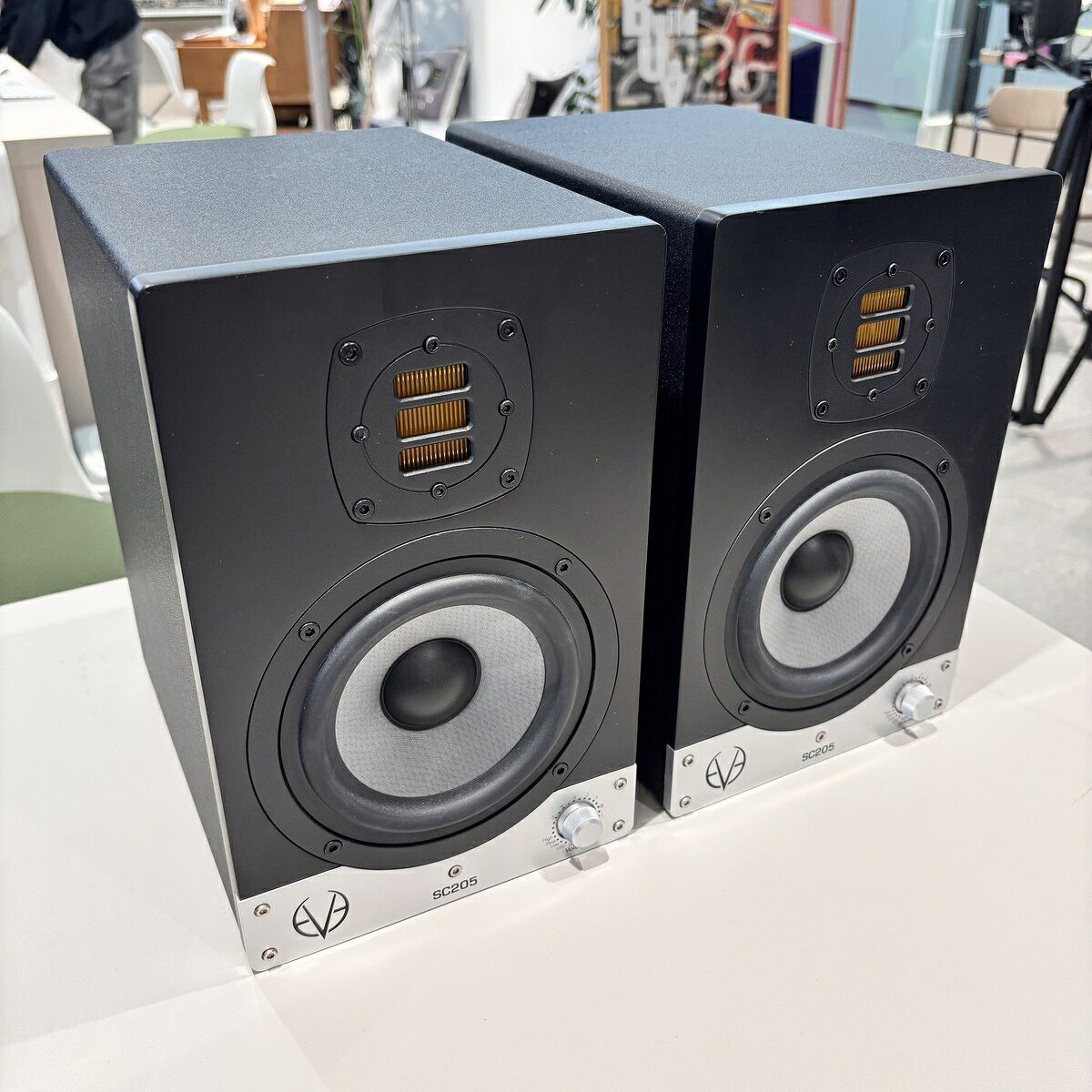 楽天市場】eve audio sc205 スタンドの通販
