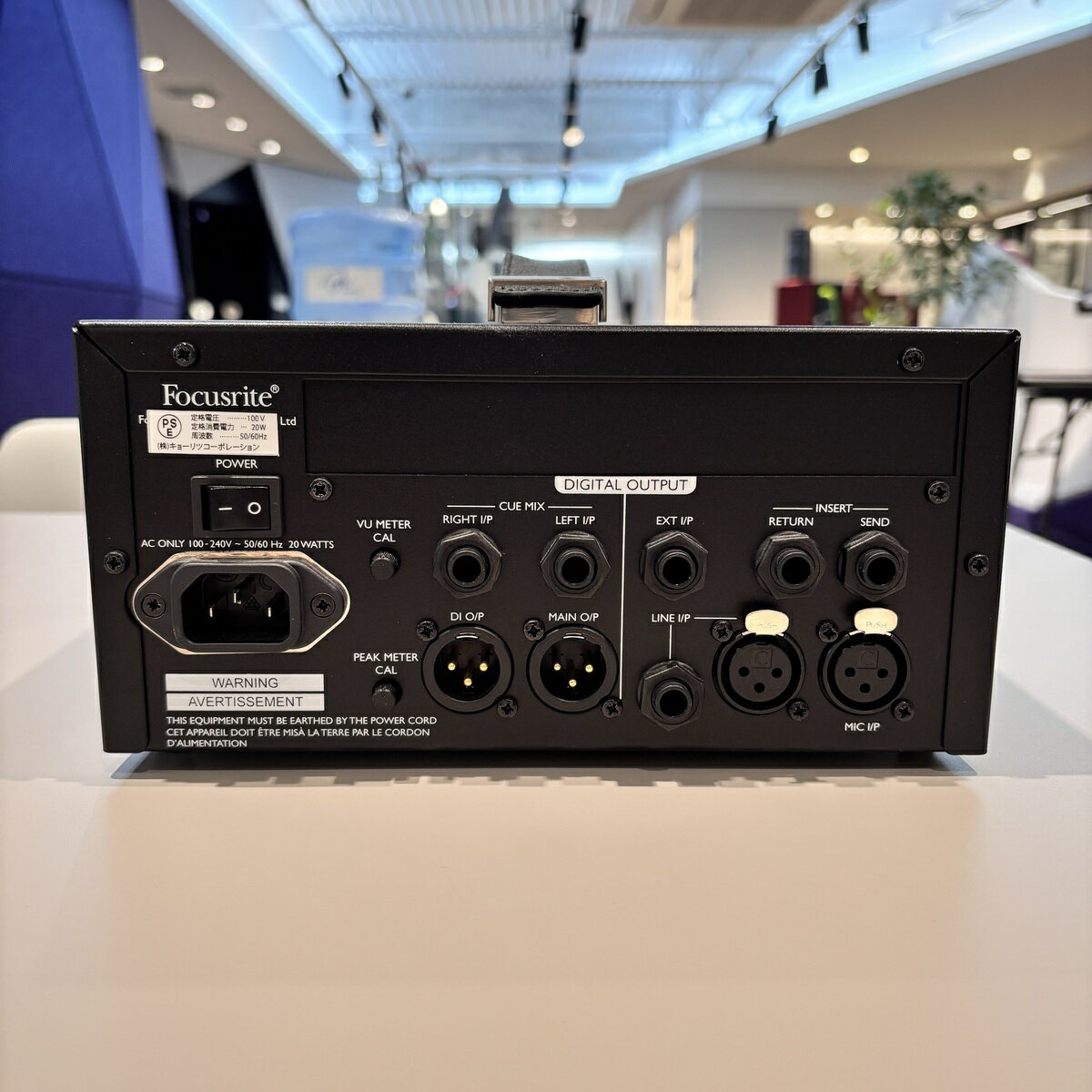 ����š�FOCUSRITE ISA-ONE