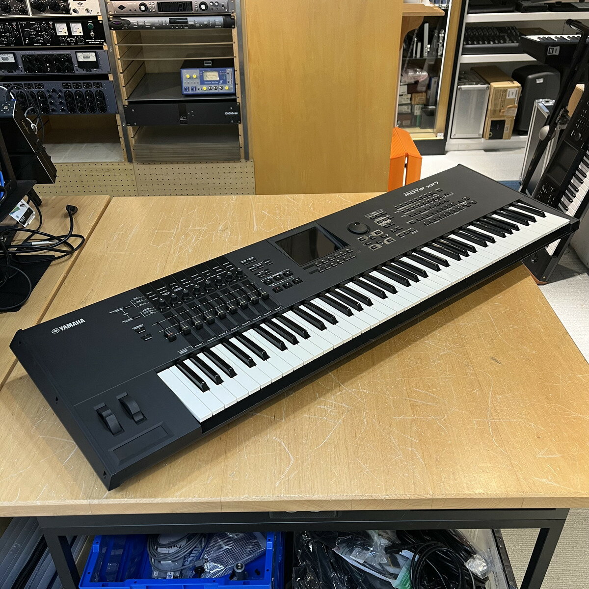 【中古】YAMAHA MOTIF XF7