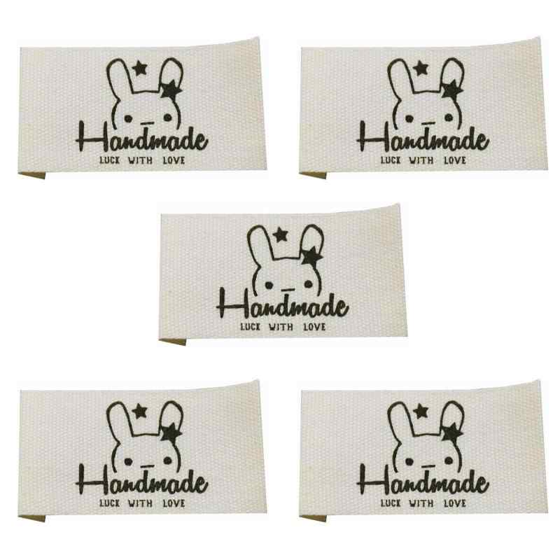 サムコス ハンドメイド用タグ セット 綿 かわいい シンプル おしゃれ ラベル 手芸 ロゴ 縫製 DIY 服飾補助材料 衣類 帽子 刺繍タグ 印刷ラベル リュックサック バッグ ワッペン 手作り Handmade