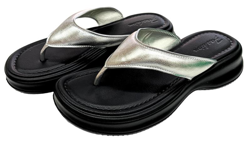 [kanaelun] サンダル レディース 厚底 軽い ビーチサンダル ビーサン オープントゥ シンプル 2カラー ブラック シルバー