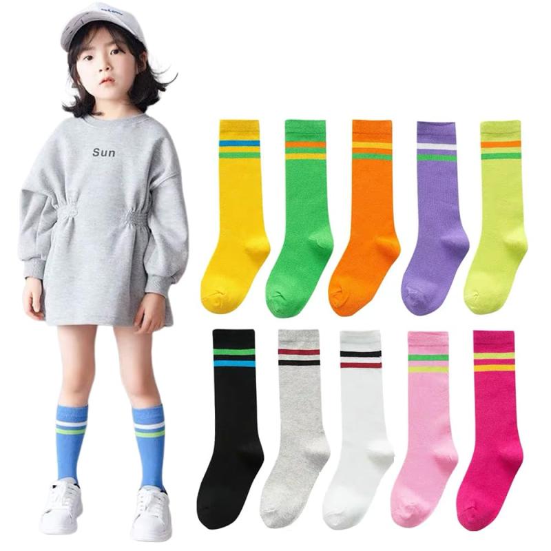 乐天商城 - [ZGKULAEAOW] キッズ ハイソックス 靴下 子供 ボーダーソックス 女の子 男の子 3足セット ライン入り 四季 運動会 チーム衣装 目立つ カラフル