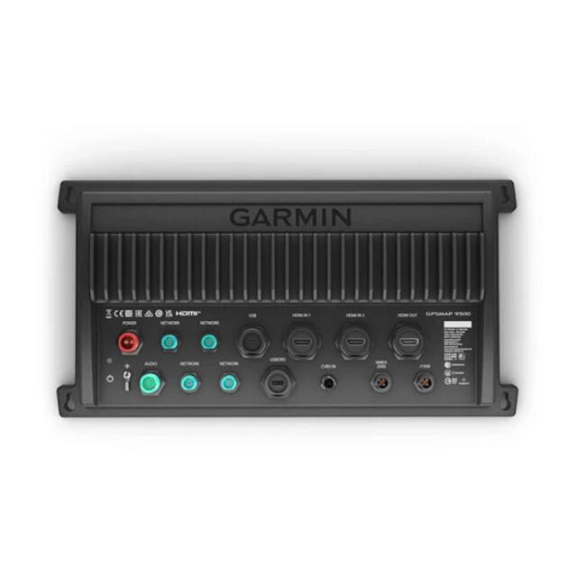 ※こちらの商品はお取り寄せ商品となります。 ※当店はGARMIN正規取扱店です。万一の場合の保証がございますのでご安心してお買い求めくださいませ。 商品は販売店出荷日より2年間の無償修理保証が付帯します。（物理的破損を除く） FORCEは販売店出荷日より3年間の無償修理保証が付帯します。（物理的破損を除く） 商品は振動子の故障も保証対象となります。 LIVESCOPEは振動子　及び ブラックボックスGLS10の故障も保証対象となります。 商品の保証体制はG-FISHINGが保証料を負担して米国の保証体制よりも長くなっています。 正規取扱店以外での購入の場合は日本国内での修理は難しい場合もございます。ご注意下さいませ。 ロッドマンオーナーはガーミンを4台設置したバスボート（レンジャー）で、遠賀川にてガイドサービスを行っている他、国内多くのトーナメントに出場しております。是非、実際に釣行でガーミンを数多く使用しているロッドマンでご相談いただけませんか？ 福岡県以外でも出張お取り付け致します。まずはお気軽にお問い合わせ下さいませ。 メール　rodman2001@gmail.com 電話　093-982-1586　12時～18時 ■GPSMAP® 9500 ブラックボックス ディスプレイ接続には以下が必要です ●USB-C - USB-A オス アダプターケーブル ●HDMIケーブル ●【Connected】FHD 15.6インチ　防水タッチディスプレイ ●【Connected】FHD 19インチ　防水タッチディスプレイ ●【Connected】FHD 21.5インチ　防水タッチディスプレイ ■プレミアムブラックボックス タッチスクリーンをサポートするUSBDRD機能を備えたHDMI経由でサードパーティのHDCP準拠モニターに接続可能。 優れたパフォーマンス。 前世代より最大7倍高速な処理能力を獲得 新しいGarmin BlueNet™ネットワークで信頼性の高い接続性とギガビット速度を備えた広範なネットワークを構築します LiveScope ™およびPanoptix ™ソナー、GSD ™ソナーモジュール1などを含むGarminのソナーオプションと統合します。 OneHelm ™統合によるEmpirBus ™システムやその他のサードパーティソリューションのサポートにより、監視、制御、自動化システムを制御できます。 【ご注意ください　この製品は新しい通信規格BlueNet製品です】 BlueNet製品が2つ以上ネットワークに存在する場合は、必ずネットワークをBlueNet製品だけのネットワークグループに分けてください。BlueNet製品だけのネットワークはBlueNet 20 Switchを使って接続してください。 BlueNet製品だけのネットワークと従来のマリンイーサーネットワークは直接接続しないでください。 BlueNet製品が2個以上従来のマリンイーサーネットワークにある場合機器が起動できなくなります。 BlueNet製品だけのネットワークと従来のマリンイーサーネットワークの2 つのネットワークを接続する場合はBlueNet 30 ゲートウェイを必ず使用してください。 ※4Kディスプレイを設置した場合 4K解像度のIPS日下で読み取り可能なタッチスクリーンディスプレイは、業界最大の統合チャートプロッターサイズでご利用いただけます。端から端までのデザインにより、シームレスで豪華なモダンな外観となります ※ディスプレイ+ソナーブラックボックスを設置した場合　高解像度ソナー 素晴らしい高精細で釣りをして、ソナーモジュールでつり上げ、4Kディスプレイでソナーのターゲットをご覧ください（トランスデューサーは別売）。 ◆エコシステムと接続 デジタルシステム統合を通じて指揮を執り、船舶を監視、自動化、制御します。チャートプロッターは、NMEA 2000®とNMEA 0183ネットワークを使用して、互換性のあるアクセサリに接続します。 ◆ネットワークソナー共有 複数台のGPSMAP/AQUAMAPで接続された振動子を共有/機能共有使用することが出来ます。GPSMAPからAQUAMAPにアクセスしてAQUAMAPに接続済みの振動子のソナーデータをを表示操作可能です。GPSMAPxsvの内蔵魚探回路とAQUAMAPの魚探回路を同時使用することも可能です。コンソールに設置したGPSMAP74xxシリーズが持つ2CHのCHIRP魚探回路をFBのGPSMAP/AQUAMAPから使用することもできます。また釣りをする位置に増設したAQUAMAPのソナー情報をFBやコンソールで見たり操作できます。 ◆ネットワークPANOPTIX PANOPTIX3Dソナーをイーサネットで共有　ネットワーク上のすべてのディスプレイで操作設定可能です ◆ネットワークバードレーダー ネットワークでバードレーダーを使用可能です。　鳥山を探して、カジキやマグロのいるナブラ見つけることが出来ます。 複数ディスプレイで違う設定　レンジで表示できます。1画面は通常モード1画面は短距離バードモードと言う使い方ができます。 NEWPECやQUICKDRAW　CONTOURSの画面にレーダーエコーを重ねて表示することも可能です。1画面で距離レンジを変えたデュアルレンジ+地図オーバーレイ表示も可能です。 ◆ネットワークコントロール GRIDロータリーノブでジョイスティックやキーパッド制御をネットワークで操作可能です ◆NMEA2000接続 デジタル・スイッチング　自動操縦装置、オーディオの選曲、照明やアンカーローラーのリレー、トリムタブ操作などNMEA2000で定義されている機能を全て使えます。エンジン情報、各種機器のコントロールが可能です。他社NMEA2000アンテナからGPS/ヘディング信号を受けたり、各種データの共有　表示が可能です。 ※データ共有/表示は接続機器のメーカー/モデルによってできることが変わります。 ◆NMEA0183機器共有 GPSMAP/AQUAMAPにNMEA0183入力接続された機器　AIS　ヘディングセンサー　外部GPサンテナなどの情報はイーサネット上で共有されて他のGPSMAP/AQUAMAPから利用可能です。イーサネットケーブル一本で各種データを共有できるのでフライングブリッヂへの施工を簡素化します Wi-Fi接続でスマホ、タブレットなどに画面を共有/操作が可能です。アプリ：Garmin Helmをスマホ・タブレットにインストールし、表示/操作を行います。 強力な統合操作性 ◆内蔵WIFI機能 WI-FIネットワークカメラやGARMIN　HELMアプリでwi-fi接続したタブレットやスマホからすべての操作表示が可能です。 VIRBWIFI接続2系統+1系統の同軸画像入力で1つのカメラでエンジンルームを監視したり、釣りの動画を撮影したりできます。 FB/コンソール/後部甲板/の魚探やGPS　PANOPTIX　レーダー機能を使い合う事ができ、タブレットからモニターと操作可能です ◆映像入力 暗視カメラ　監視カメラを同軸アナログ信号入力できます IPネットワークカメラサポート Model Description Supported Axis Software P3905-R Fixed iris network camera with adjustable focus, 1080p video 5.55.3 M3024-LVE Low light fixed dome network camera, 720p video, fixed focus 5.50.5.4 Q7424-R 4 channel analog (BNC composite) to IP encoder, 720×480p video 5.50.4 ■強力なネットワーク機能と拡張性 Garmin BlueNet™ network portsイーサネットワーク　4ポート NMEA2000　1 J1939　1 NMEA0183 4IN　2OUT 内蔵WI-FI 内蔵+ANT通信 同軸映像入力　1 HDMI出力　1 HDMI入力　2 USB-C　1 USB DRD 1 ■本体スペック ・本体:52.9cm x 34.6cm x 6.9cm ・画面:47.5 cm x 26.7 cm x 54.5 cm 　3840x2160ドット 詳細スペック ・電圧範囲:10-32VDC ・防水:IPX7 ・WiFi内蔵 ・ネットワークポート:4 ・GPS 24xd NMEA 2000付属 ・別売NEWPEC+海底地形図使用可能 ・日本語メニュー 同梱品 ・フラッシュマウントキット（埋め込み型） ・GPS 24xd NMEA 2000付属 ・電源/データケーブル ・NMEA2000　バックボーン/ドロップケーブル ・NMEA2000 Tコネクター ・日本語マニュアル・無償ダウンロード