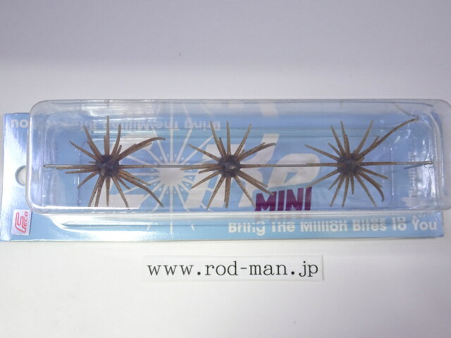 商品画像欄には、参考画像として、色違いの画像を使用しております。こちらは1枚目のパッケージの商品となります。 パッケージの仕様は変更になる場合がございます。 Coike シリーズに新たなサイズが登場！！ シビアな状況下でも食わせられるコイケシリーズに さらに食わせに特化させたのが CoikeMini 入数　3 長さ　8mm(球の直径) ※ワームと一緒にすると溶ける可能性がありますので一緒に保管しないでください。
