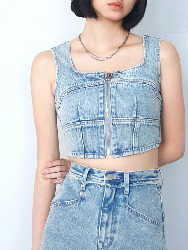 EMODA エモダ フロントジップ デニム ビスチェ レディ―ス おしゃれ デニム シンプル かわいい ベスト ノースリーブ ショート丈 フロントファスナー デニムビスチェ ゴムシャーリング ヴィンテージ オリジナルチャーム スクエアネック 042422770101のサムネイル