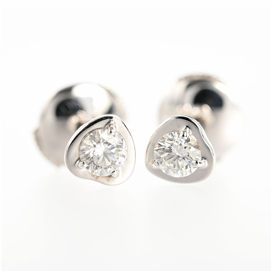 【中古】A品 カルティエ ダムール ディアマンレジェハート ピアス チャーム:約W5xH5mm レディース