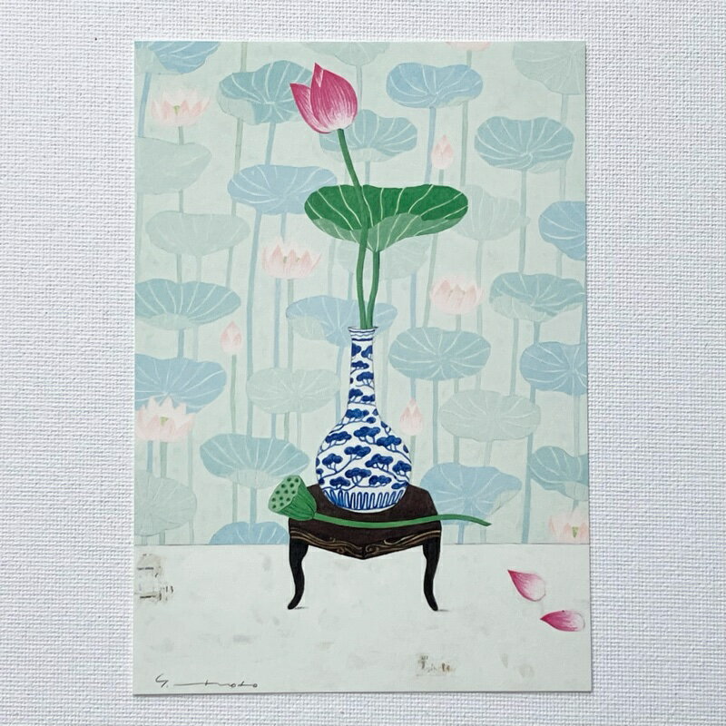 Rakuten - Yoko Matsumoto　マツモトヨーコ　ポストカード　サマーカード　ピンクのハスの花　ブルーの花瓶　ハス柄の壁／　イラストレーター　おしゃれ　夏