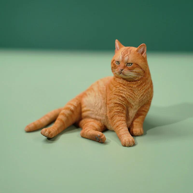 Rakuten - 1/6サイズ 茶トラ柄の宮の猫 リアルフィギュア ネコ動物彫像置物 猫好きプレゼント輸入品JXK153-A