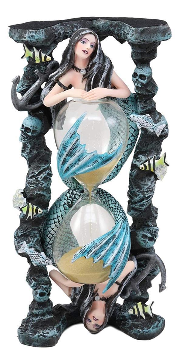 西洋彫刻 海の妖精 ネクロマンサー ゴシック風マーメイド（人魚）の砂時計 頭蓋骨や船の錨の支柱 航海ファンタジー 海底装飾 彫像(輸入品)