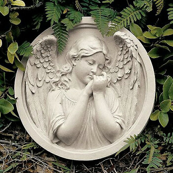 エンジェル（天使）の思い 丸い壁掛け彫像 壁飾り 装飾彫刻/ Thoughts of an Angel Sculptural Wall Roundel（輸入品