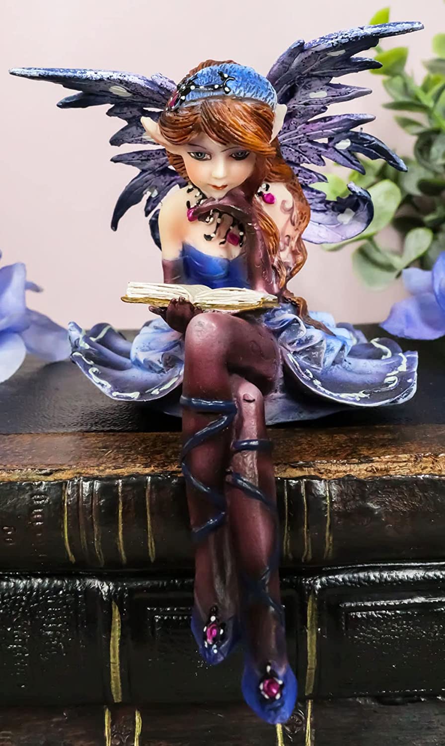 本を読んでいる、ブルーの妖精 プリティー・バレリーナ・フェアリー　気まぐれなファンタジー・フェアリーガーデン彫像（輸入品）