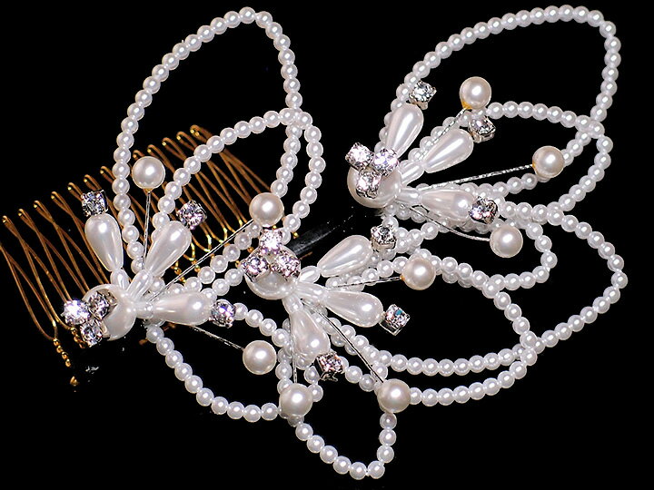 髪飾り コーム かんざし 簪 振袖 成人式 ヘッドドレス キラキラ 髪留め パール 銀 日本製 ウエディング 着物 和装 洋装 袴 黒留 訪問着 結婚式 パーティ フォーマル 銀 17436 t866　Si