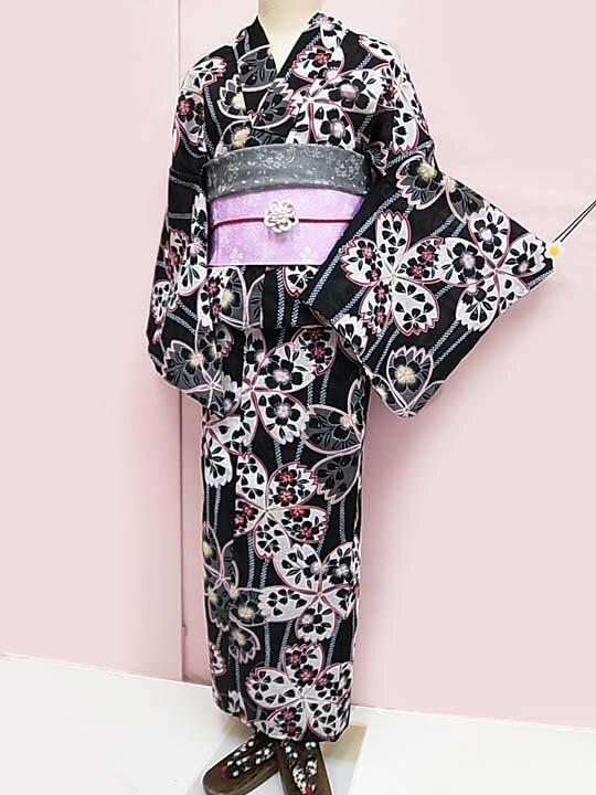 浴衣 ゆかた カジュアル レディース 大人 単品 新品 未使用 黒 撫子 なでしこ 桜 花 立涌 紋紗織 夏用 夏物 着物 きもの 夏祭り お祭り 花火大会 夕涼み お稽古 送料無料 浴衣 z769