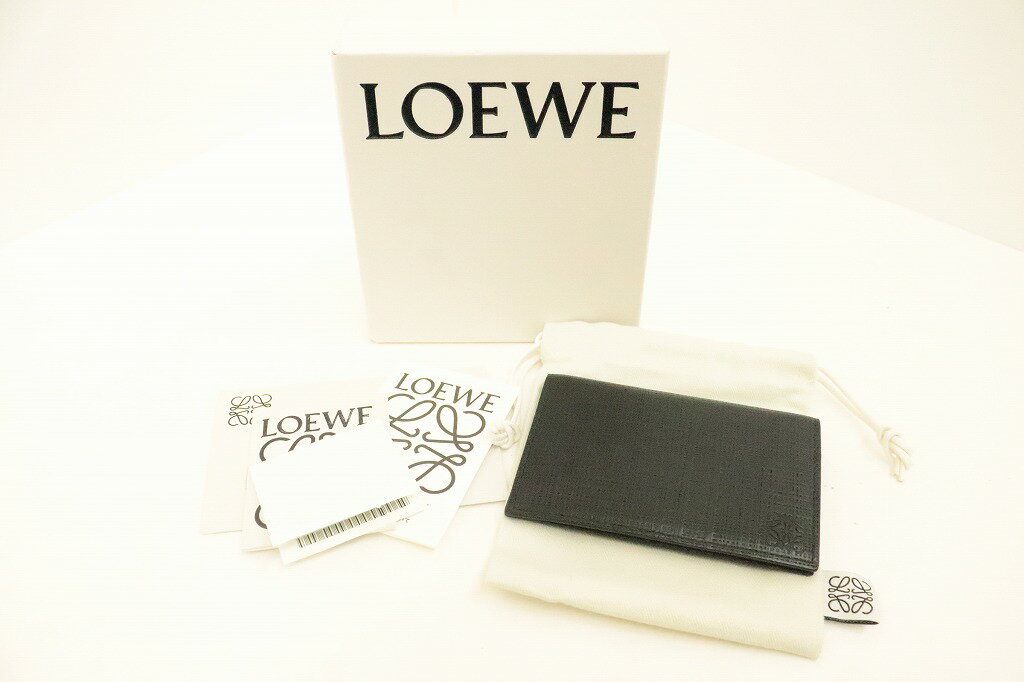 LOEWE ロエベ COMPACT WALLET コンパクトウォレット ブラック 黒 ロゴ カードケース 名刺入れ ビジネス 二つ折り エンボス 財布 9872730 【中古】【SPブランド】【金沢 併売品】【840003Kz】