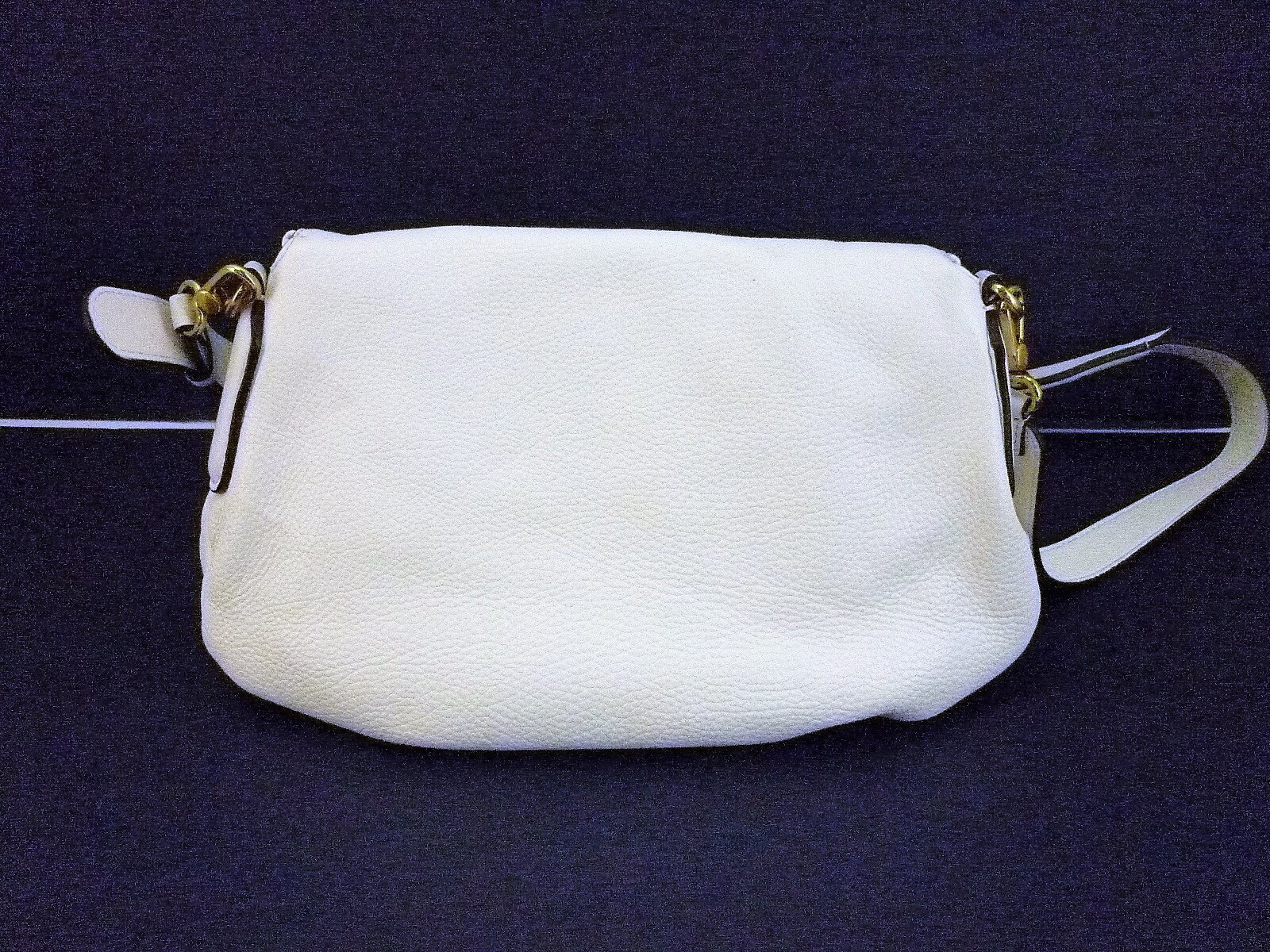 【値下げ】MARC by MARC JACOBS 　M0005339　レザーショルダーバッグ　マークバイマーク・ジェイコブス　ホワイト　カウレザー