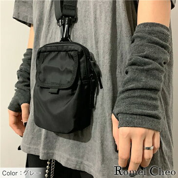 【送料無料】RomelCheo 指穴付き モノクロ ストリート アームウォーマー メンズ レディース アームカバー 手首 ハンド ウォーマー 無地 ボーダー柄 モノトーン 白 黒 綿 春 秋 薄手 韓国 ファッション 指無し 手袋 ロメルチェオ