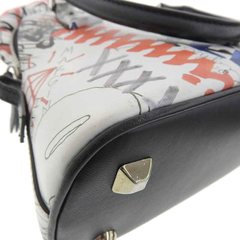 【中古】 メゾンマルジェラ MAISON MARGIELA 5AC グラフィティ 2WAYバッグ ハンドバッグ ショルダー レザー ホワイト/ブラック 新入荷 OB1666