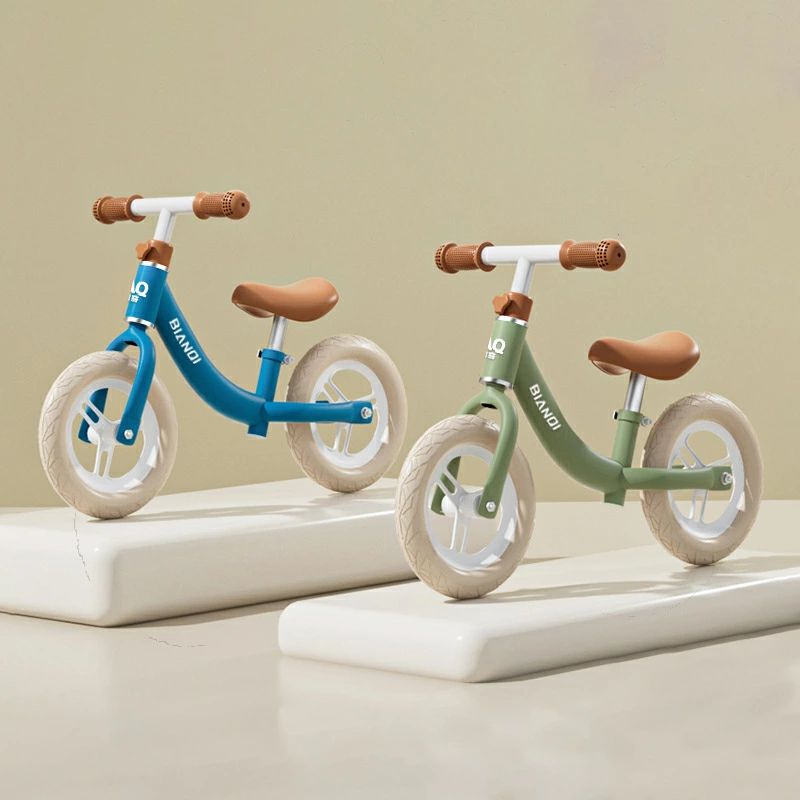 ペダルなし自転車 ブレーキ付 ペダル無し自転車 こども 子ども 子供自転車 幼児 キッズ ランニングバイク 大会 秋冬 誕生日 プレゼント 男の子 女の子 1歳 4歳 3歳 2歳