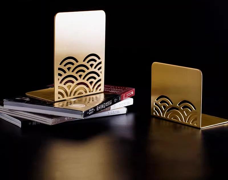 勉強部屋 クリエイティブ シンプル 波模様 オフィ 本棚 中国風 和風 一体曲げ加工 工芸品風 ブックエン..