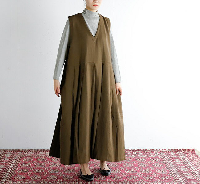 SOIL ソイル COTTON WOOL TWILL WEAVE PLAIN V-NECK PLEATS NO/SL DRESS コットンウール Vネックプリーツ ノースリーブドレス INSL23733
