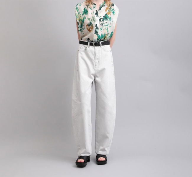 Rakuten - SACRA サクラ 126118111 カラーデニムパンツ SURFACE DYE DENIM PANTS