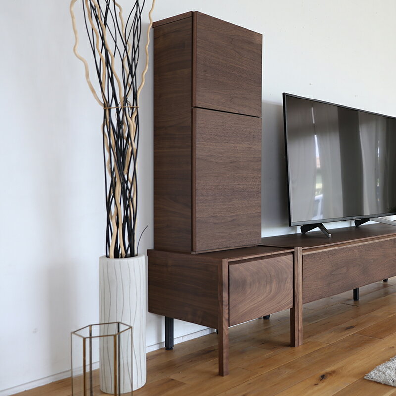 24時間SALE P3倍＆300円クーポン商品名| RST サイドキャビネット 左タイプ 単品カラー| ブラウン ウォールナット無垢材サイズ| 幅 400 奥行 445 高さ 1302 mm生産国| 国産 日本製左タイプキャビネットローボード テレビ台※脚部の取り付けが必要