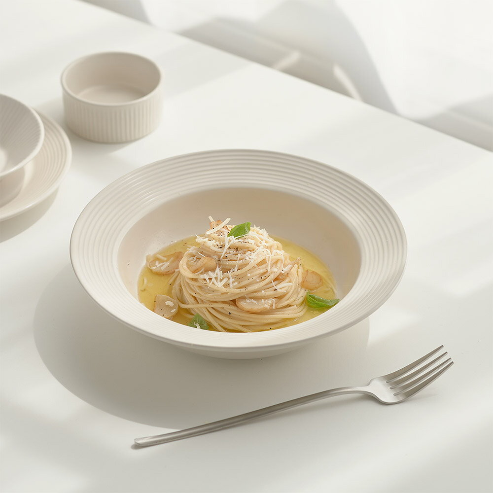  HYGGEパスタボウル 送料無料 韓国食器 食器セット オーブン使用可能 食器 和食器 プレート パスタ皿 ブランチ皿 ボウル おしゃれ 韓国製 器 お皿 カレー皿 キッチン プレゼント 結婚祝い