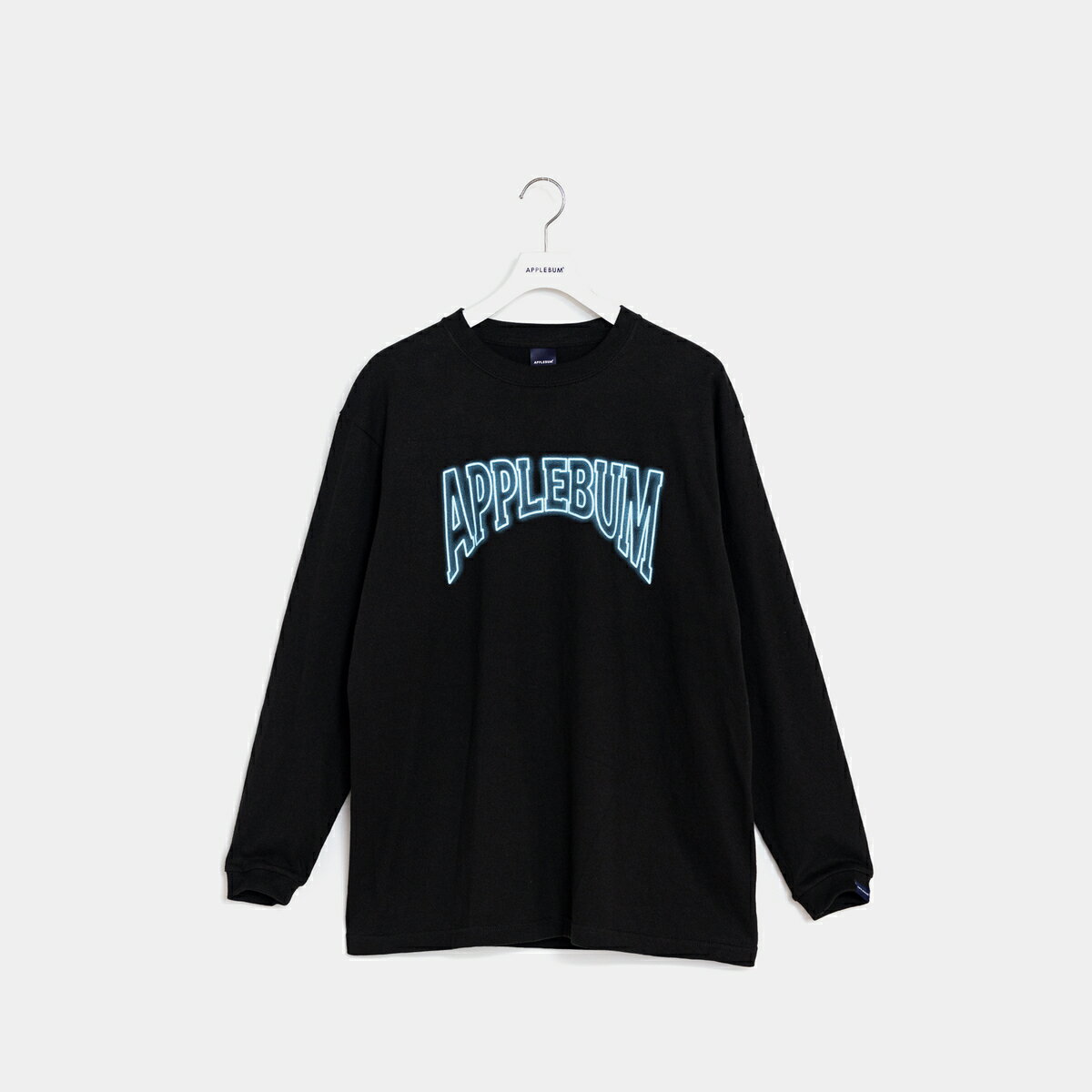 40%OFF【公式・正規取扱】アップルバム APPLEBUM "RISA Logo" L/S T-shirt Black 2311127 ロンT Tシャツ 送料無料のサムネイル