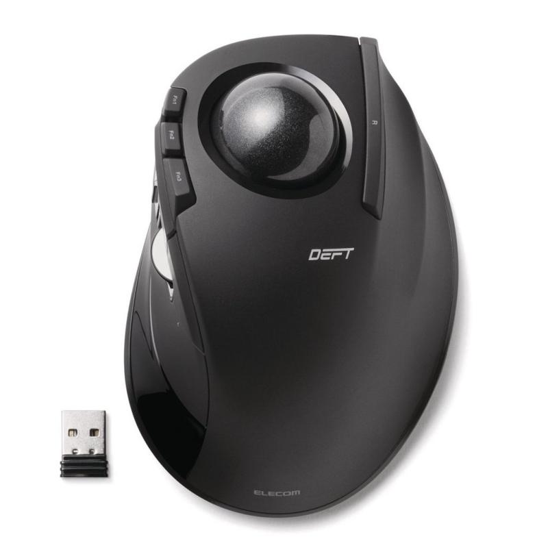 エレコム マウス ワイヤレス (レシーバー付属) トラックボール 人差し指用 8ボタン ブラック M-DT2DRBK圧倒的な操作性能を誇る人差し指操作タイプのワイヤレストラックボール“DEFT”です。左右ボタン、「進む・戻る」ボタンに加え、チルトホイール、3つの機能割り当てボタンの8ボタンを搭載しています。トラックボールの動きを検出するセンサーに、ゲーミンググレードの高性能光学式センサーを搭載し、新型の高性能レンズと周辺の光学設計の最適化で抜群のポインタ追従性を実現しています。直径2.5mmの大型人工ルビーを支持球に採用することで、操球感が向上しています。また支持球の大径化により、支持球が手あか等のゴミに埋もれにくくなり、メンテナンス頻度が低減しています。操作時に接触する6つの手の骨格・筋肉に着目し、窪みや膨らみを考慮した設計により、まるで手のひらの形状がそのまま映し出されたかのような、操作しやすい新しい「のせ心地」を実現しています。